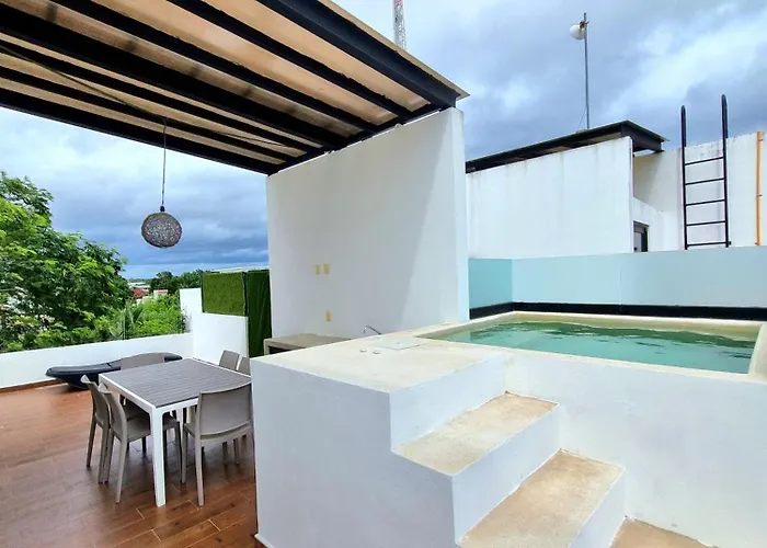 Mi 4* Tulum Pueblo