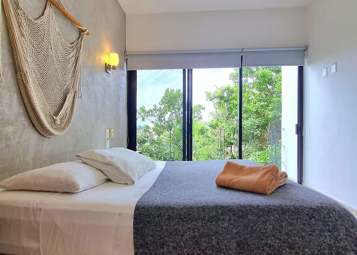 Mi Aparthotel 4*